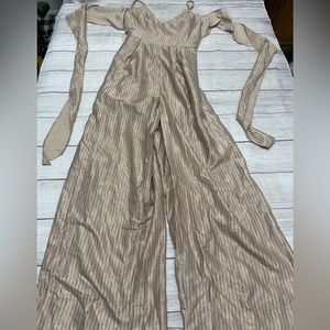 Selfie Leslie Tan Striped Romper  Size Medium NWT